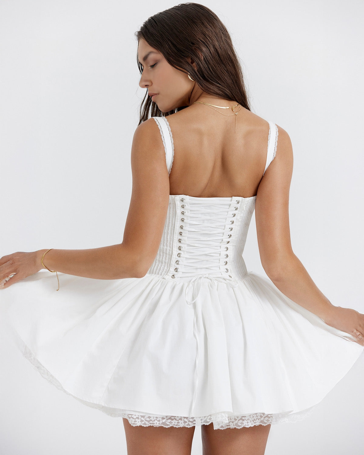 Luna | Vestido Mini con Detalles Románticos